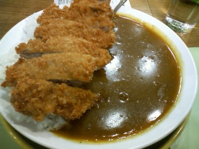 コロンボ　カツカレー